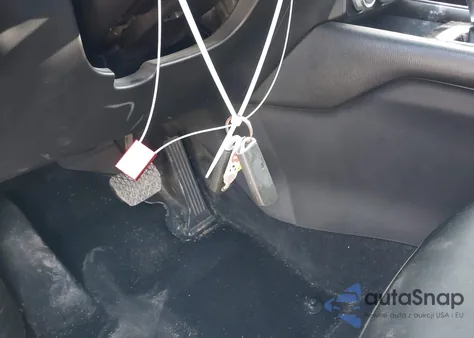 2018 Mazda Cx-5 Sport z USA, uszkodzony, nr VIN JM3KFABM7J1457484